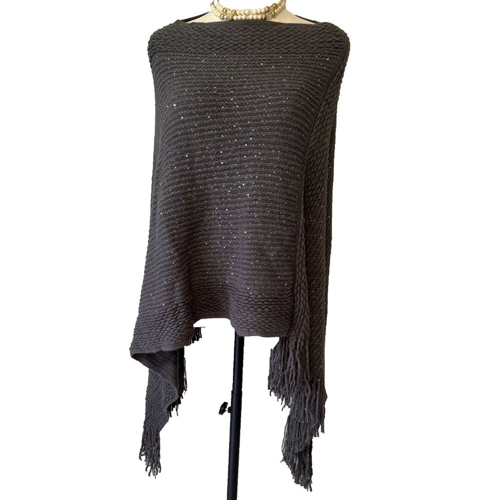 Giftcraft Gray Knit Poncho with Fringe and Sequins Stylish Women's Apparel